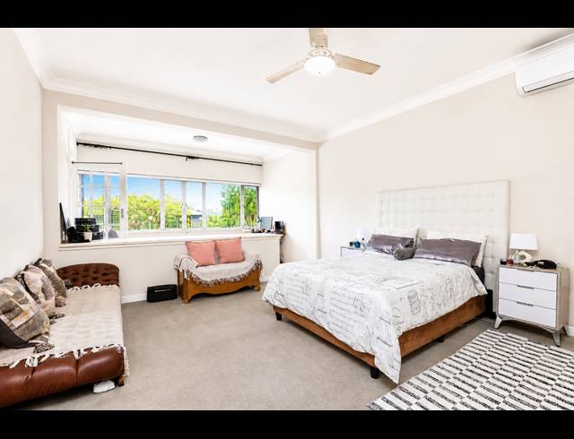 1.5 BEDROOM APARTMENT FOR SALE IN MUSGRAVE